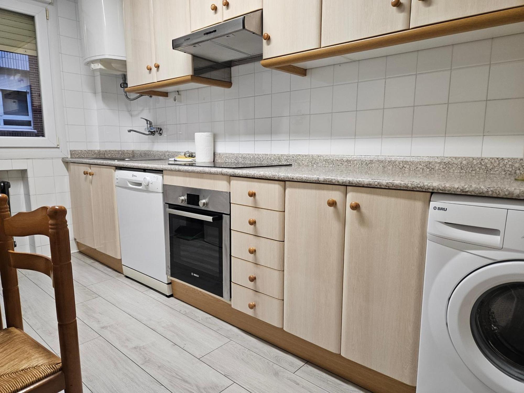 108A Apartamento De 3 Habitaciones Con Terraza Хихон Экстерьер фото